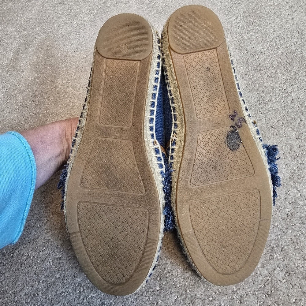 Tory Burch Navy Blue Denim Shaw Fringe Espadrille Flats Size 7.5 - Picture 9 of 12